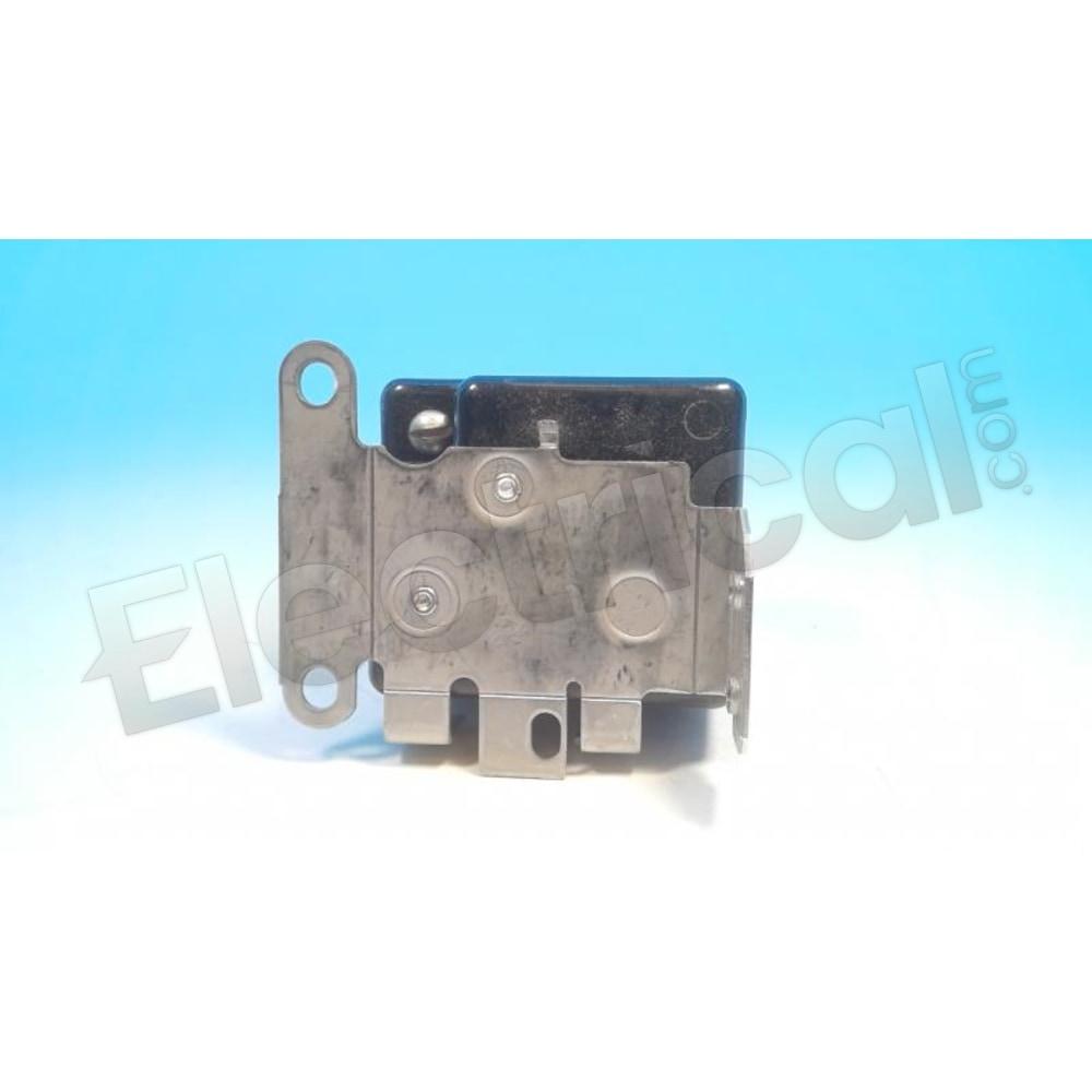 19004