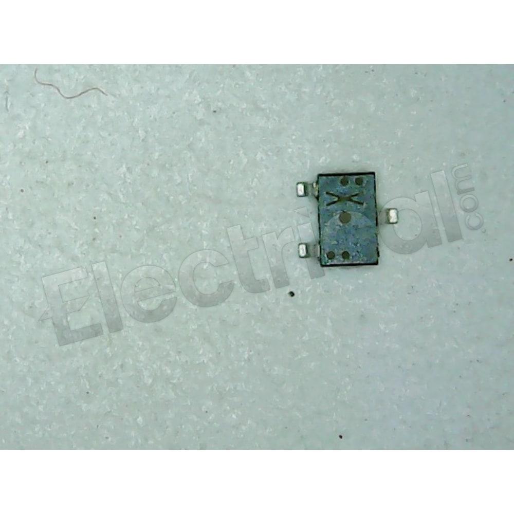 2SD1820