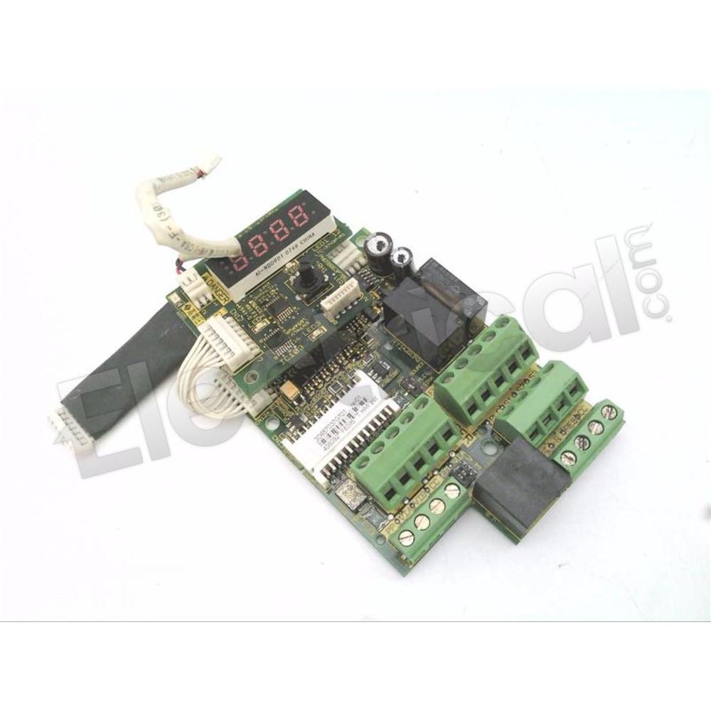 3D657037G701