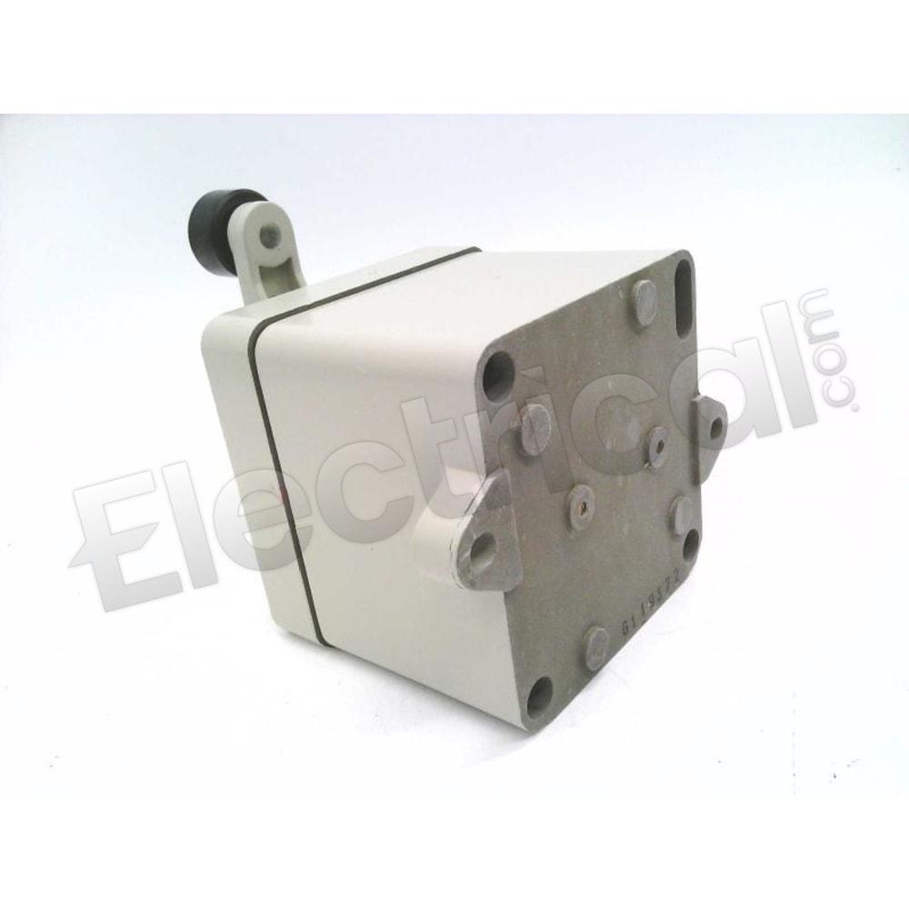 3SE8200-0