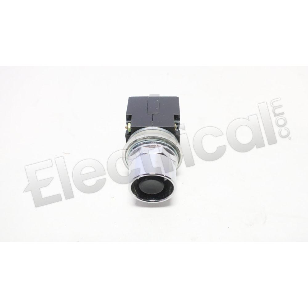 CR104A8212