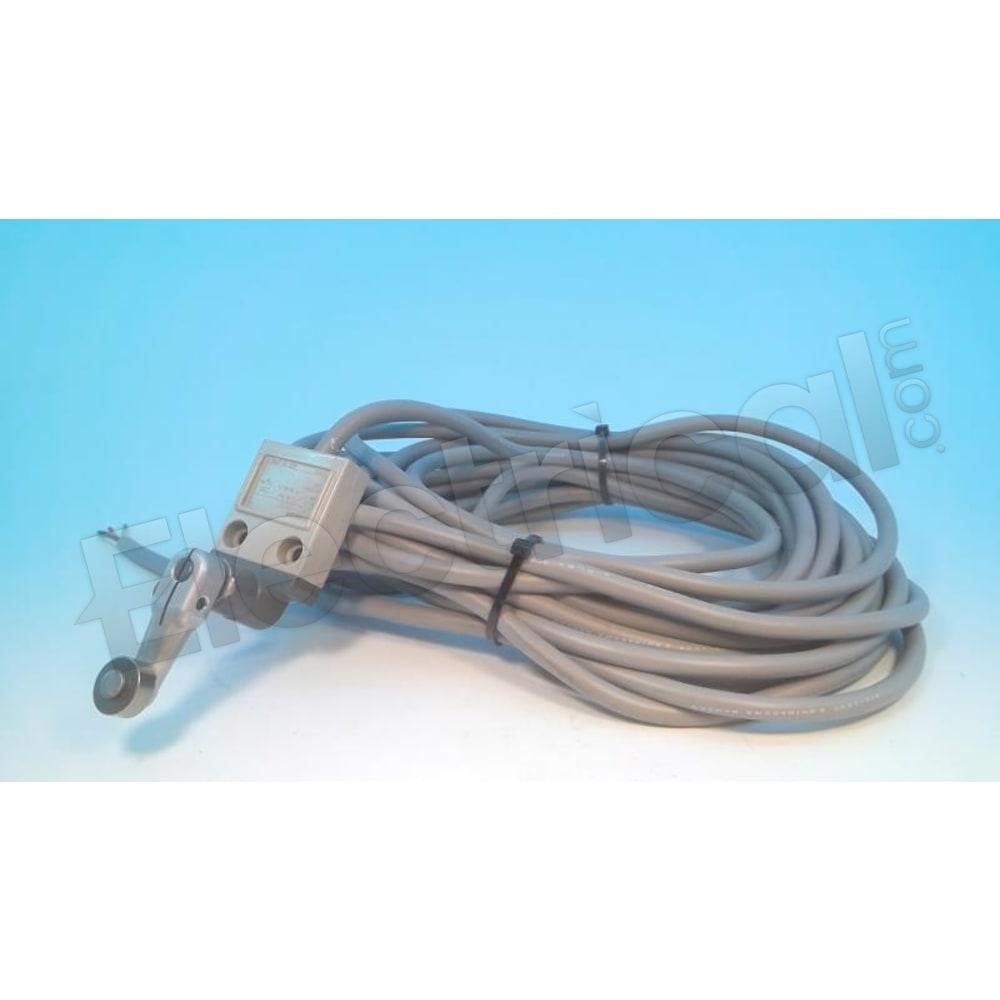 D4C-9033