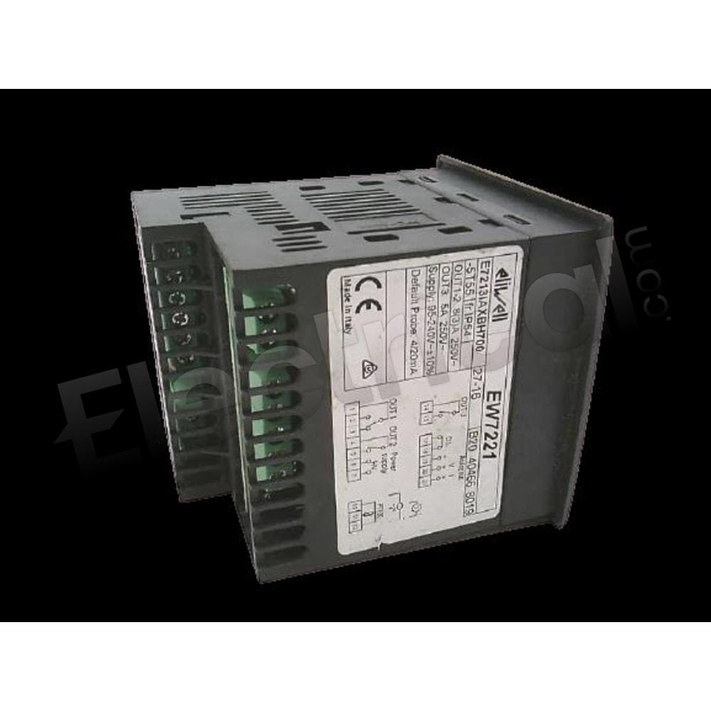 E7213IAXBH700