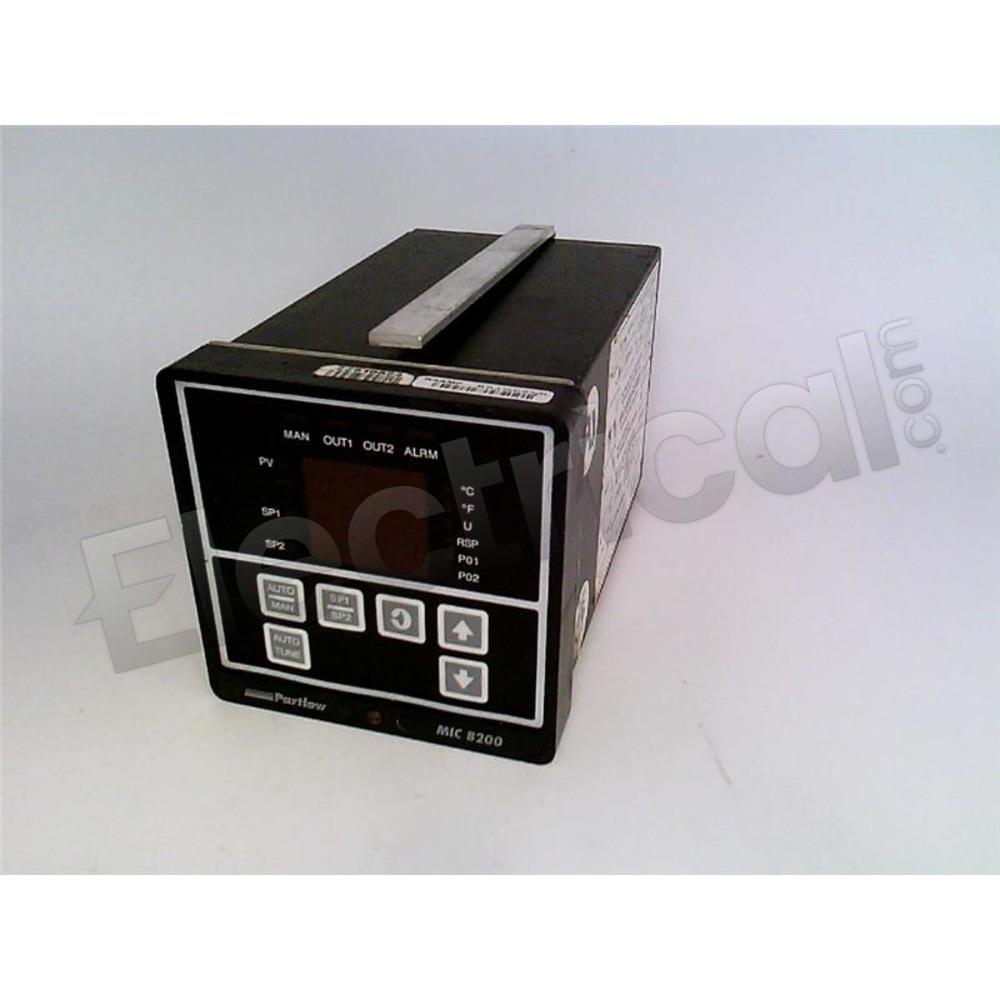 MIC-8200