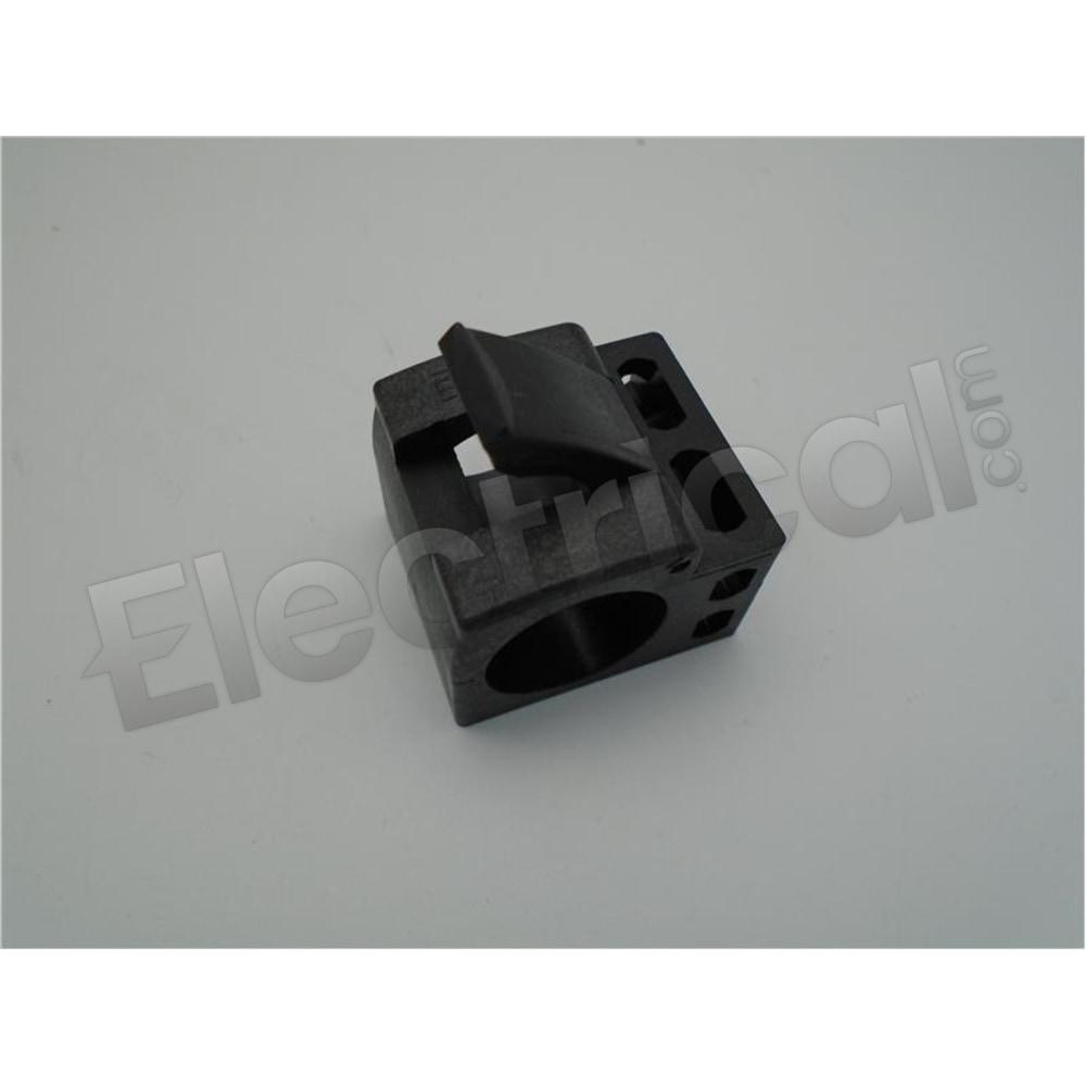 MOUNTING CLAMP M18-E12244