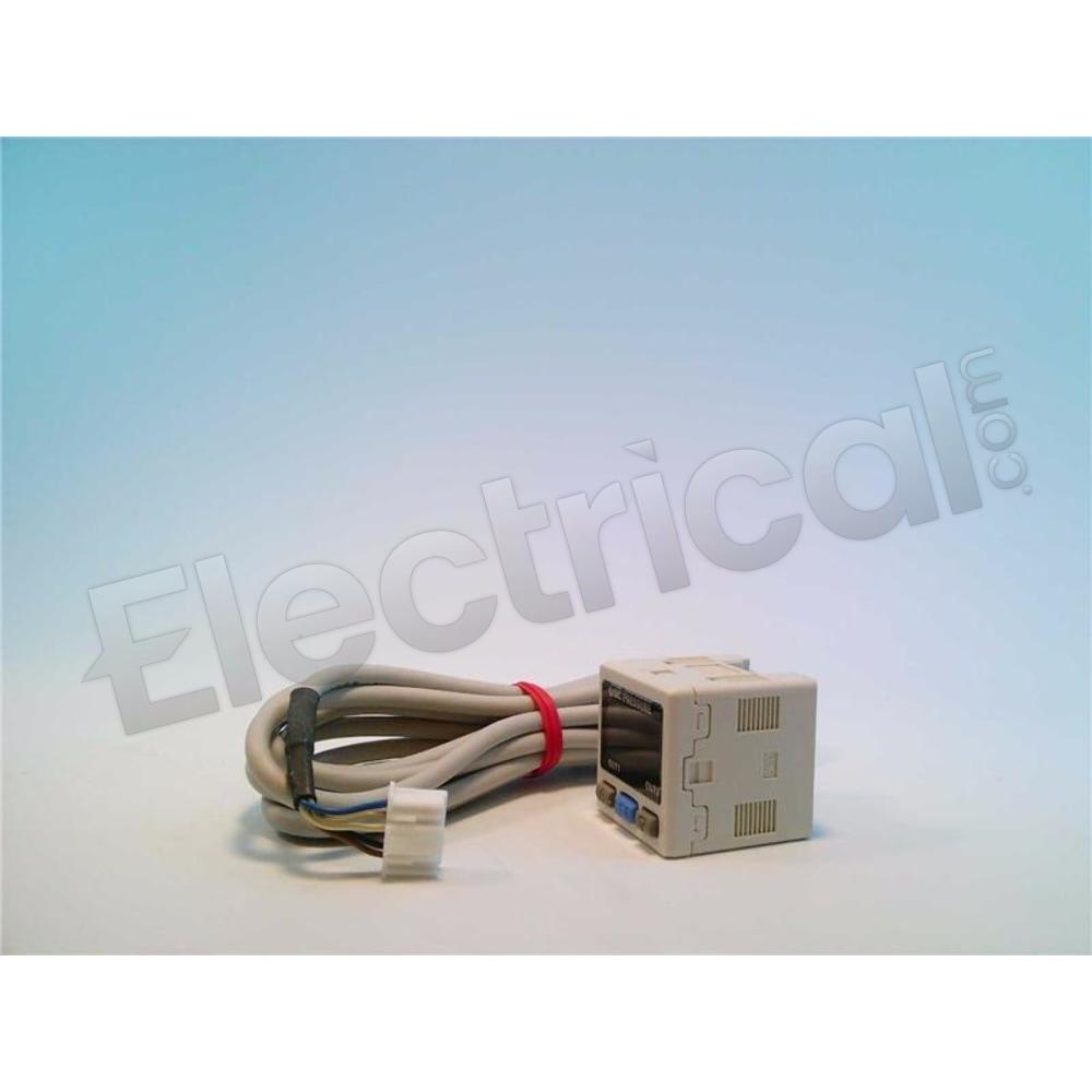 SMC Pressure Sensor / Switch  PSE305-LAC