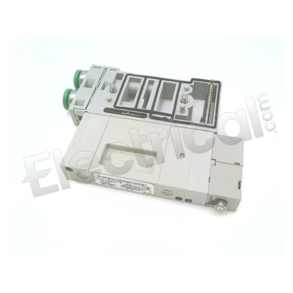 R2FBW4Z3MK00061