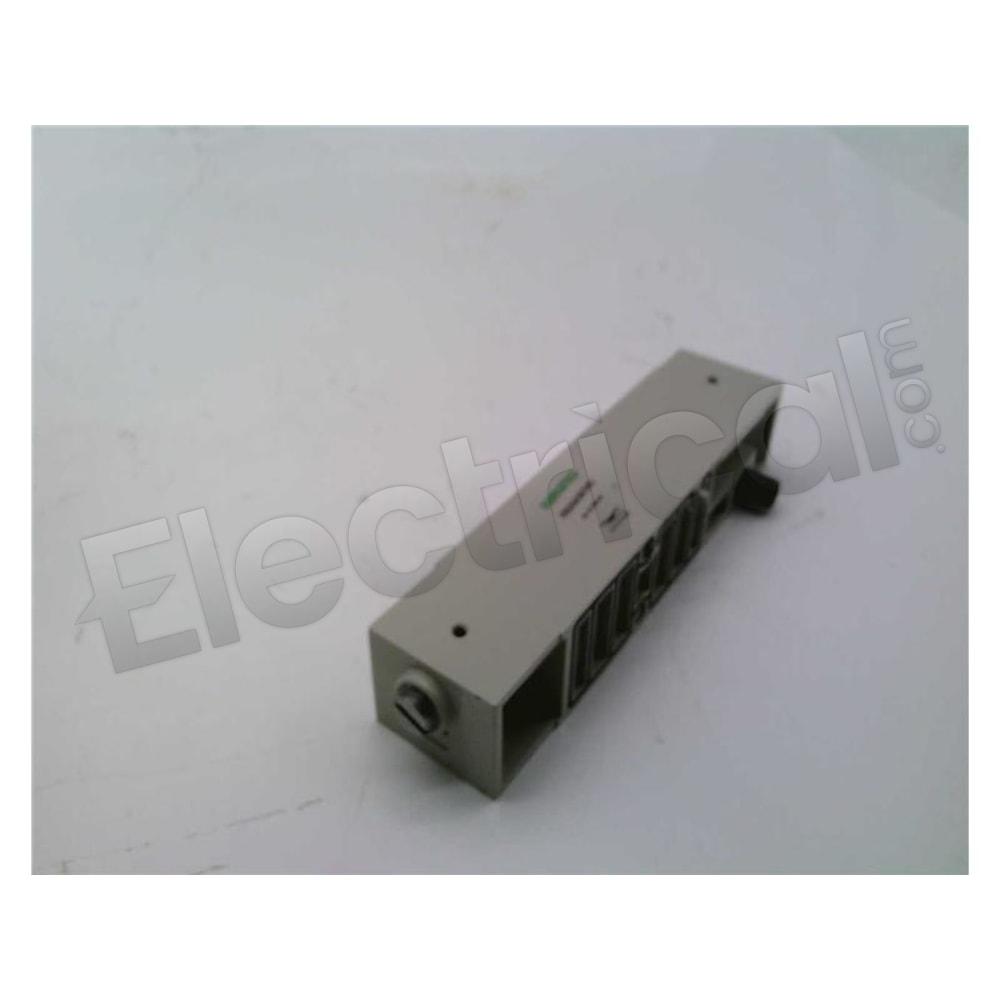 R503AS425575002