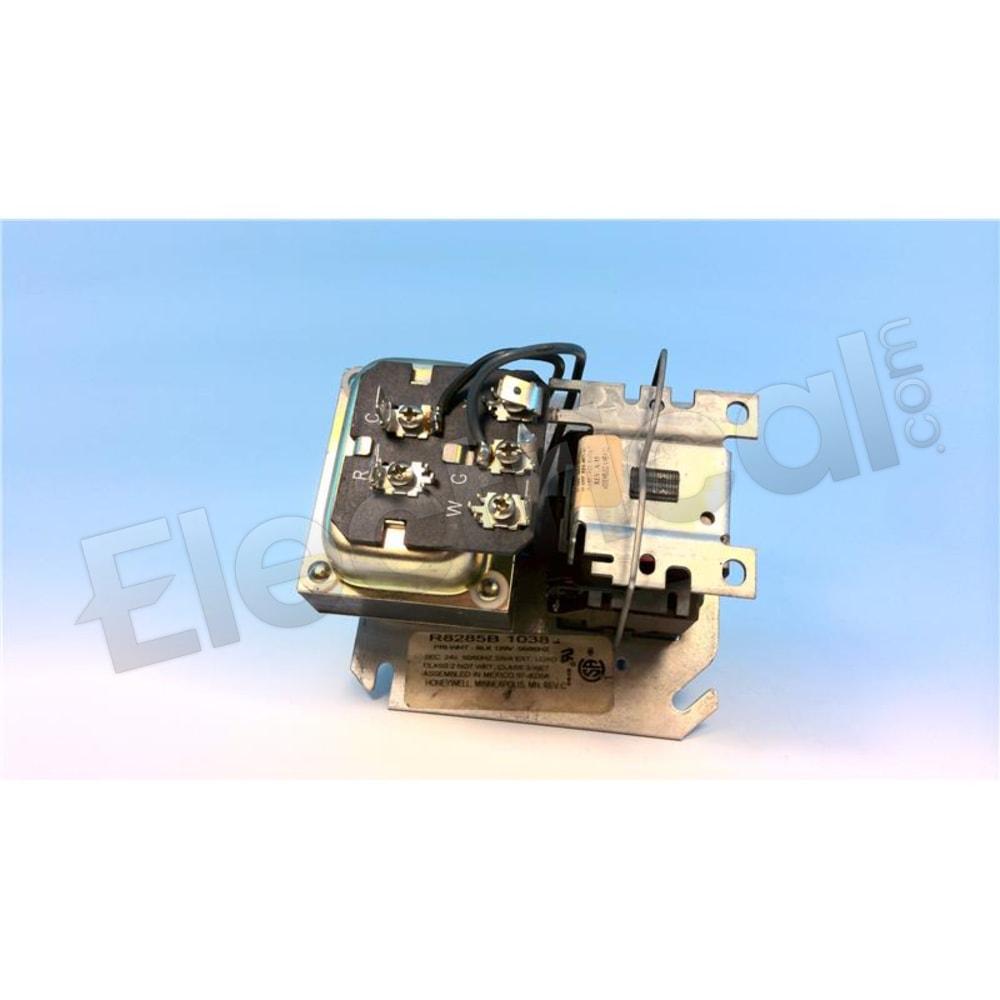 R8285B1038