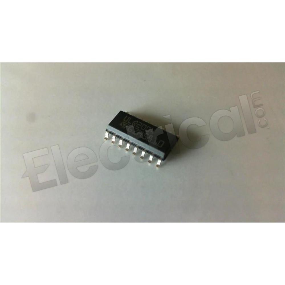 ULQ2004D1013TR