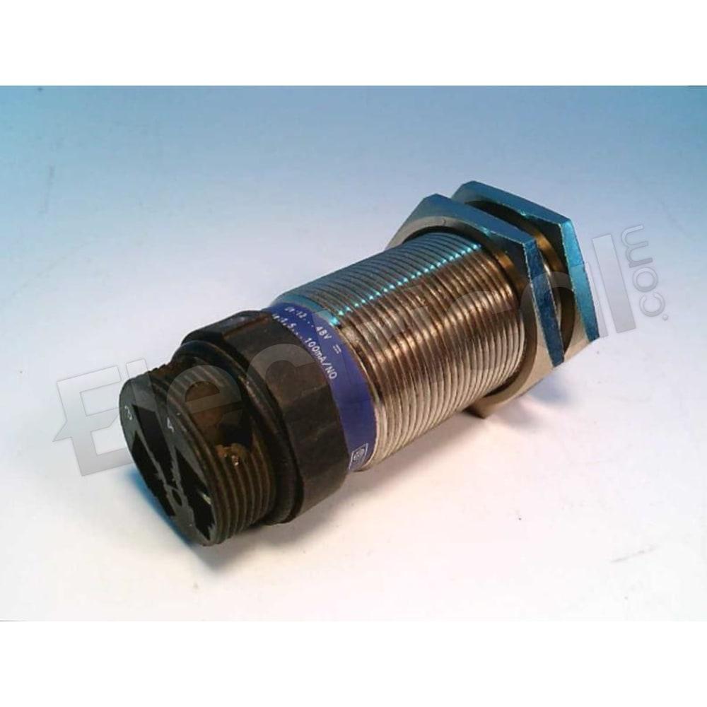 XS1M30DA210B