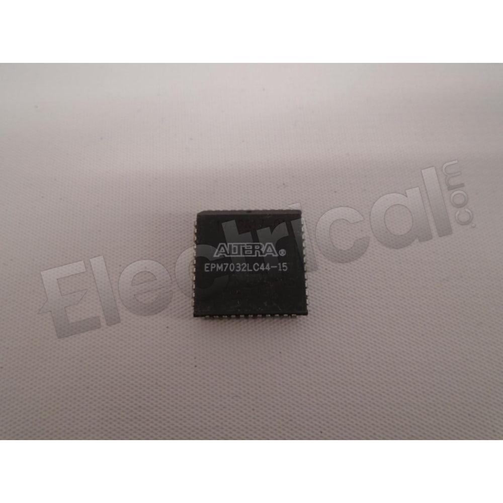 EPM7032LC44-15