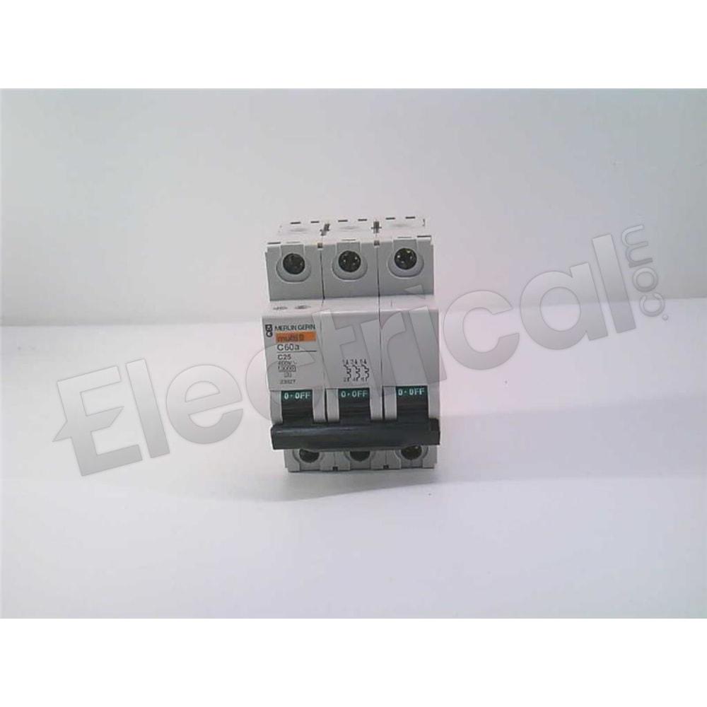 MG23827