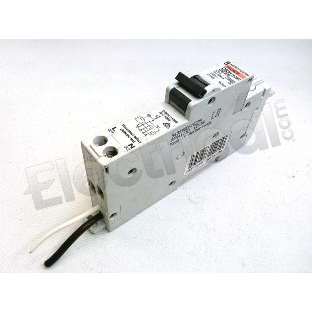 MG26860